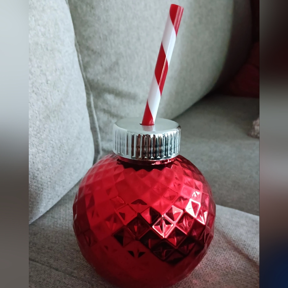 3 For $13💛Plastic Holiday Ornament Cup